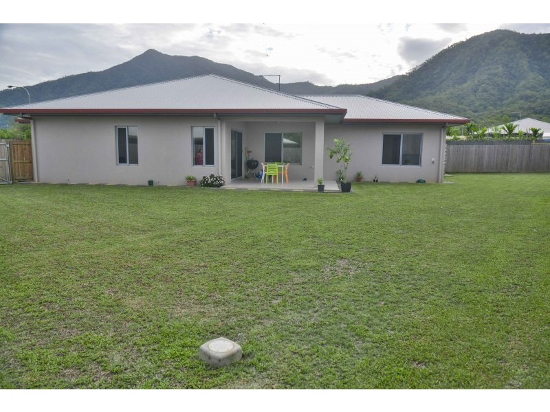 9 Tati Close, Bentley Park QLD 4869