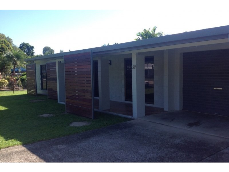 30 Pepperina Street, Mooroobool QLD 4870
