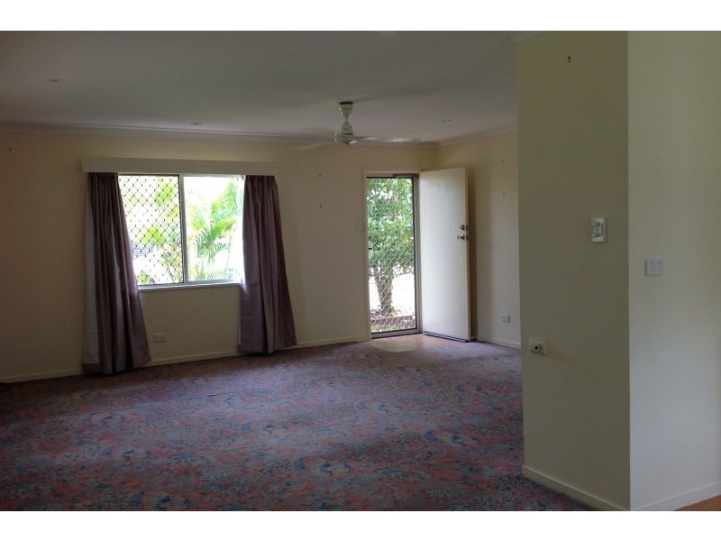 40 Karwin Street, Bayview Heights QLD 4868