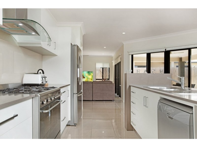 Lot 526 Ainscow Drive, Bentley Park QLD 4869