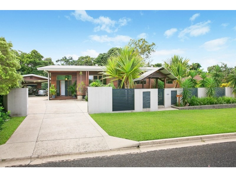 24 Augustus Street, Mooroobool QLD 4870