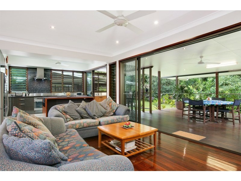 24 Augustus Street, Mooroobool QLD 4870