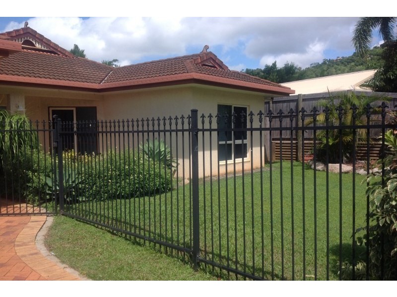 169 McFarlane Drive, Kanimbla QLD 4870