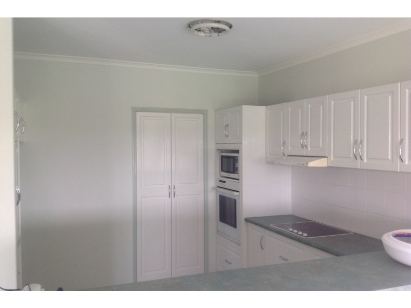 169 McFarlane Drive, Kanimbla QLD 4870
