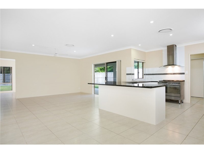 29 Ainscow Drive, Bentley Park QLD 4869
