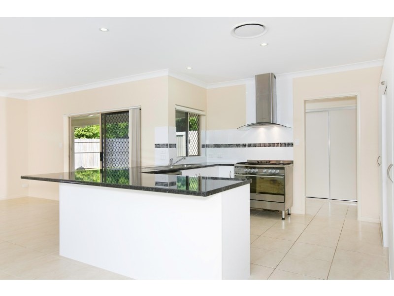 29 Ainscow Drive, Bentley Park QLD 4869