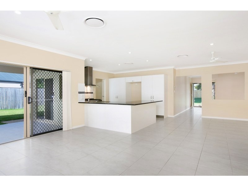 29 Ainscow Drive, Bentley Park QLD 4869