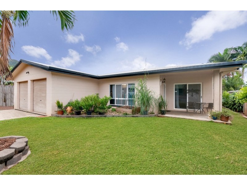 8 Julia Percy Close, Bentley Park QLD 4869