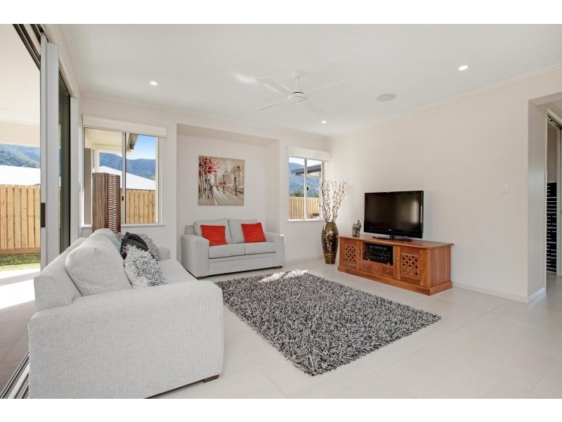 19 Woodlock Drive, Edmonton QLD 4869