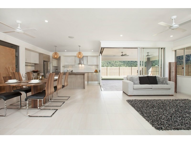 19 Woodlock Drive, Edmonton QLD 4869