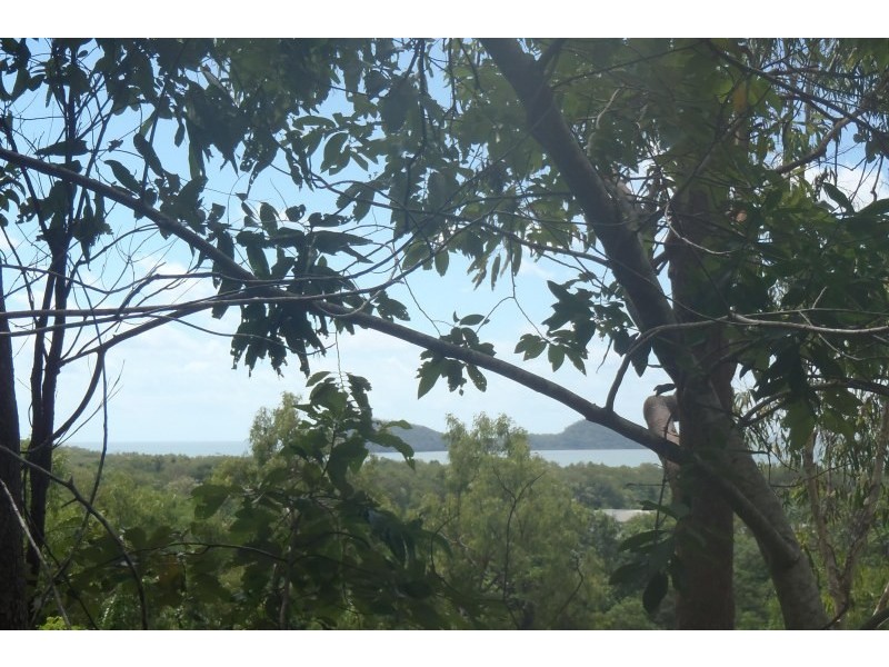 62-64 Ellison Street, Clifton Beach QLD 4879