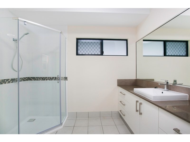 3 Malekula Close, Bentley Park QLD 4869