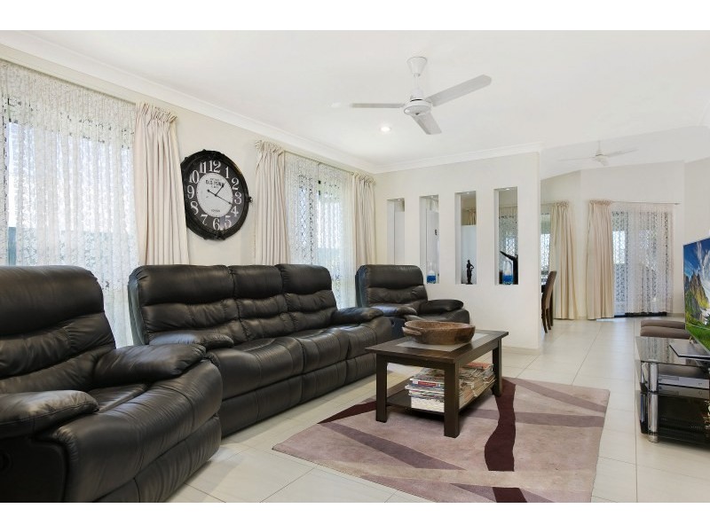 106 Fitzmaurice Drive, Bentley Park QLD 4869