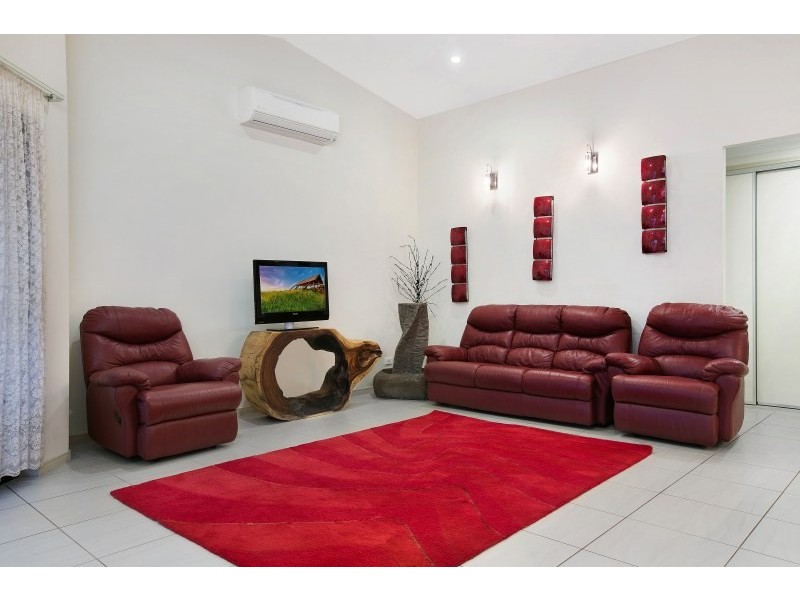 106 Fitzmaurice Drive, Bentley Park QLD 4869