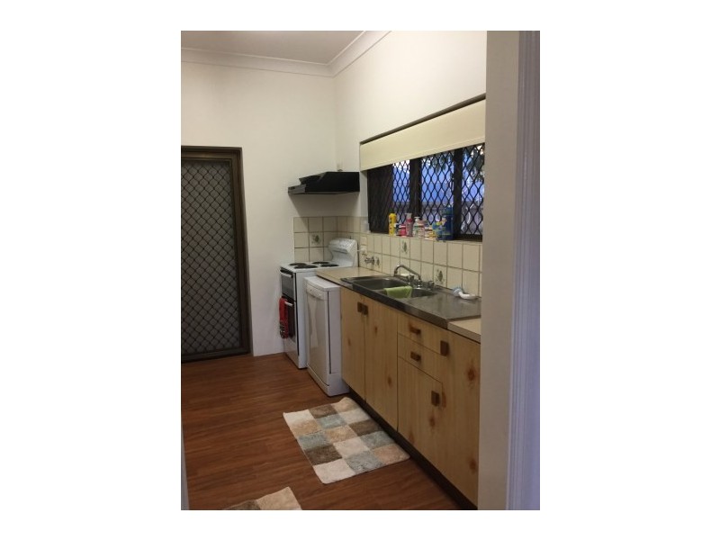 3/271 Esplanade, North Cairns QLD 4870