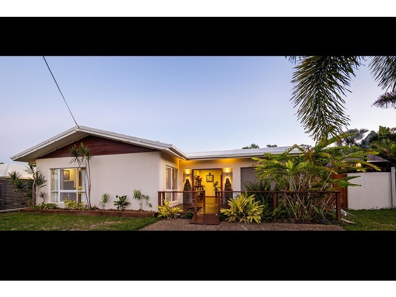 5 Kirraly Close, Mooroobool QLD 4870