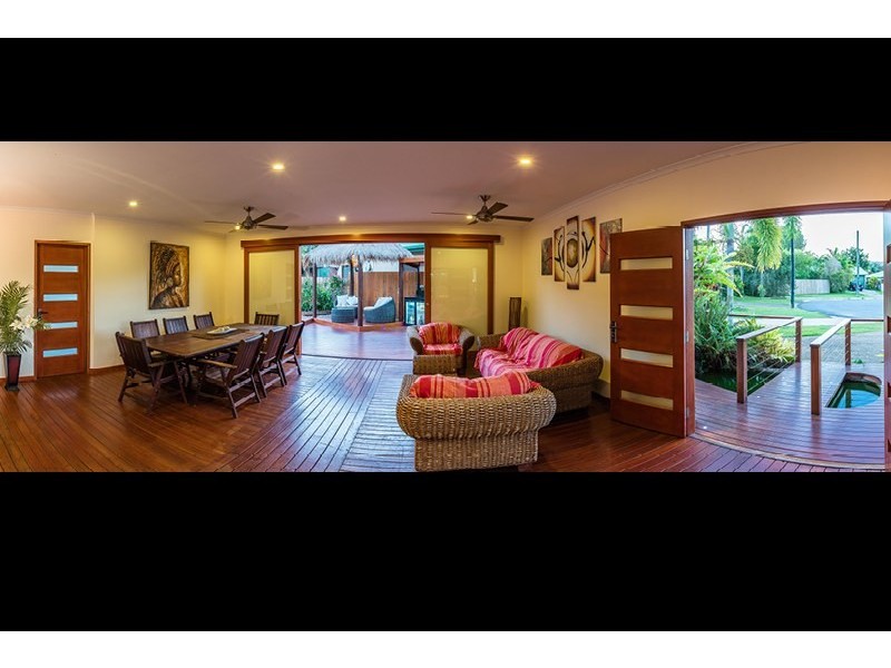 5 Kirraly Close, Mooroobool QLD 4870