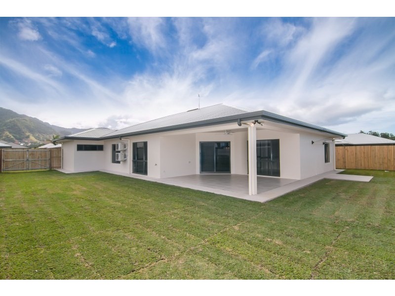 52 Disney Street, White Rock QLD 4868