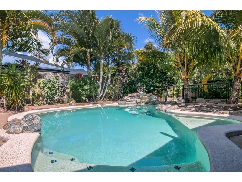26 Pollock Close, Bentley Park QLD 4869