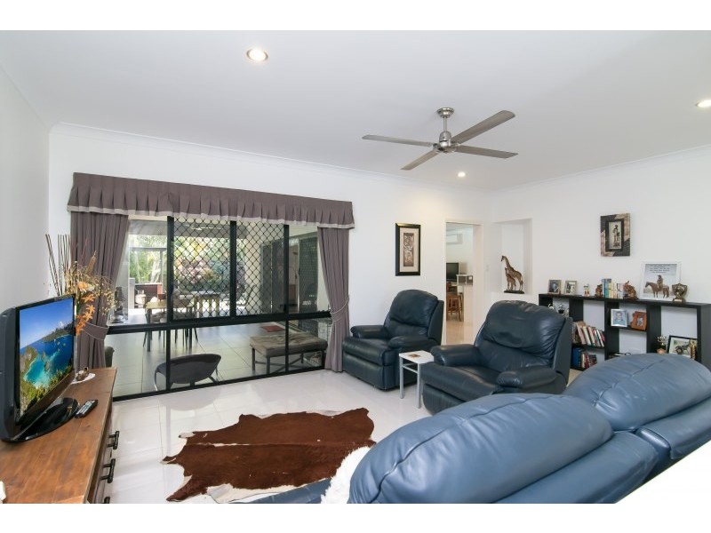 26 Pollock Close, Bentley Park QLD 4869