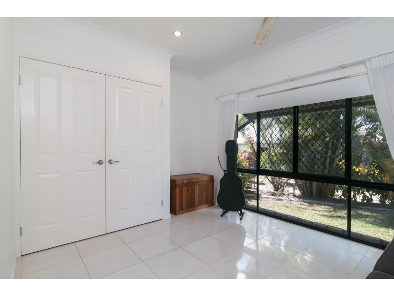 26 Pollock Close, Bentley Park QLD 4869