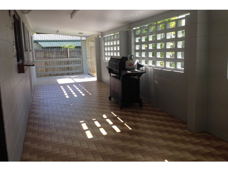 30 Pepperina Street, Mooroobool QLD 4870