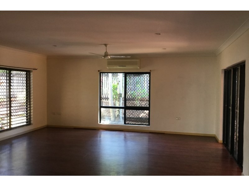 10 Fishtail Close, Mount Sheridan QLD 4868