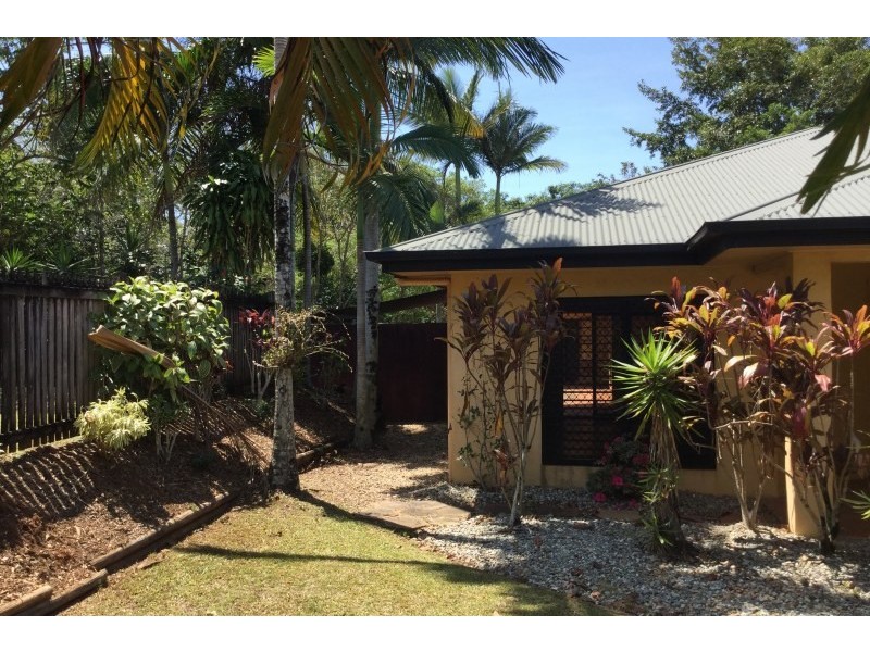 10 Fishtail Close, Mount Sheridan QLD 4868