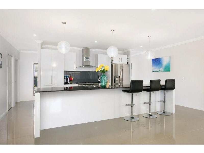 44 Ainscow Drive, Bentley Park QLD 4869