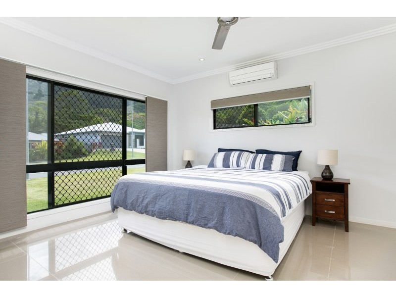 44 Ainscow Drive, Bentley Park QLD 4869