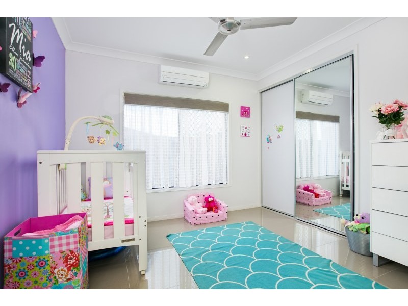 44 Ainscow Drive, Bentley Park QLD 4869