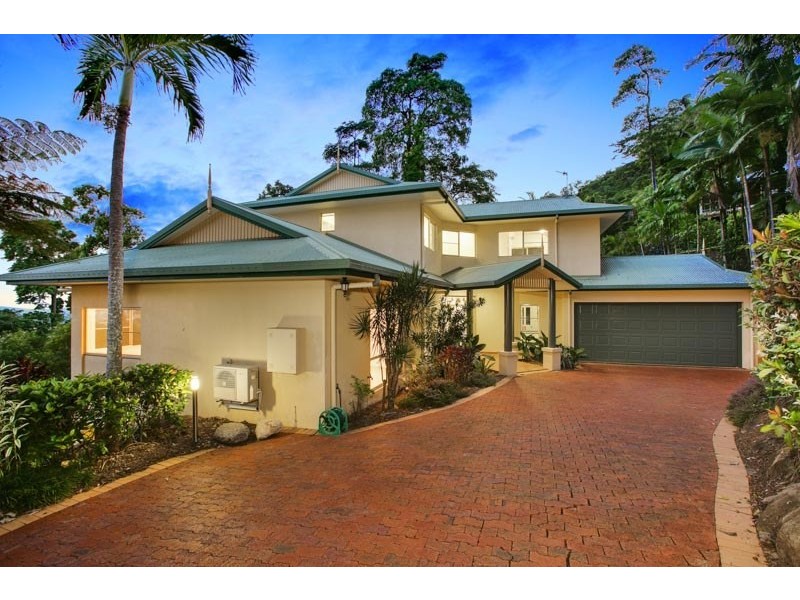 9 Oceanview Place, Mooroobool QLD 4870