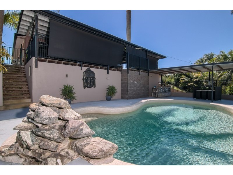16 Lowanna Close, White Rock QLD 4868