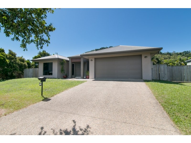 112 Roberts Drive, Trinity Beach QLD 4879