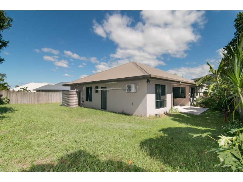 112 Roberts Drive, Trinity Beach QLD 4879