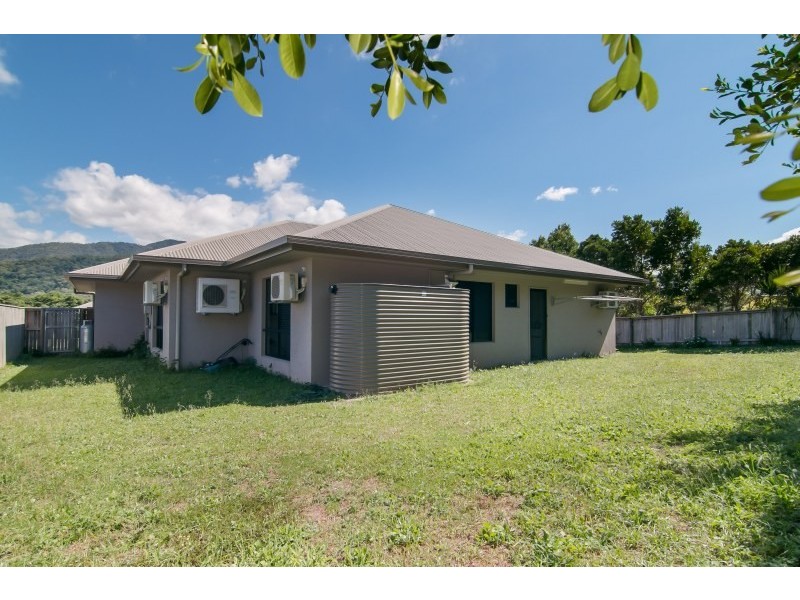 112 Roberts Drive, Trinity Beach QLD 4879