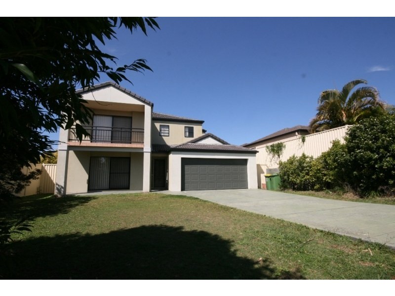 8 Katie Court, Arundel QLD 4214