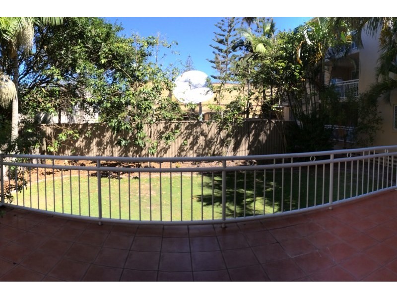 1/2491 Gold Coast Highway, Mermaid Beach QLD 4218