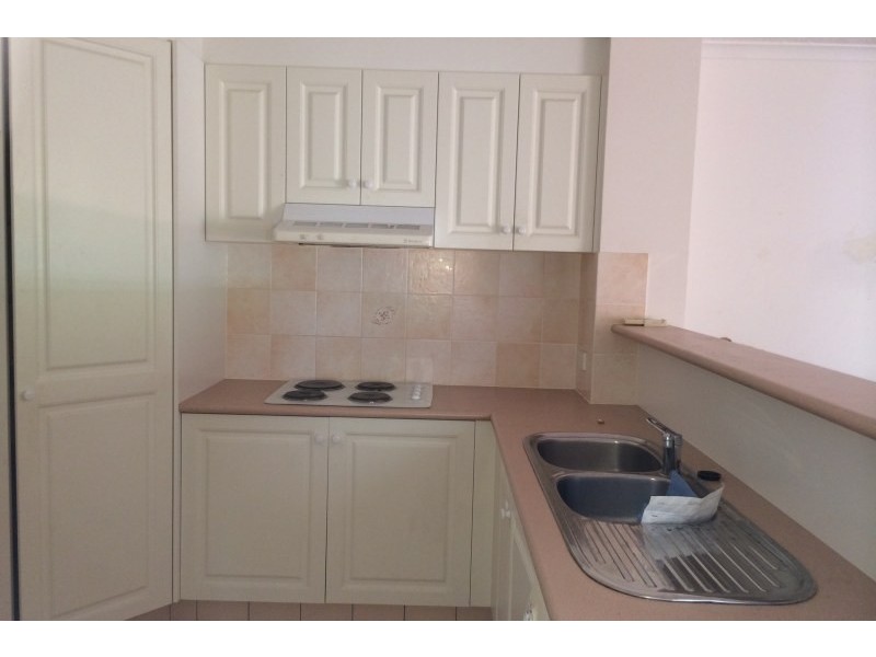 1/2491 Gold Coast Highway, Mermaid Beach QLD 4218