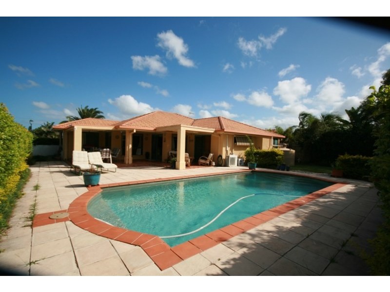 Monterey Keys QLD 4212