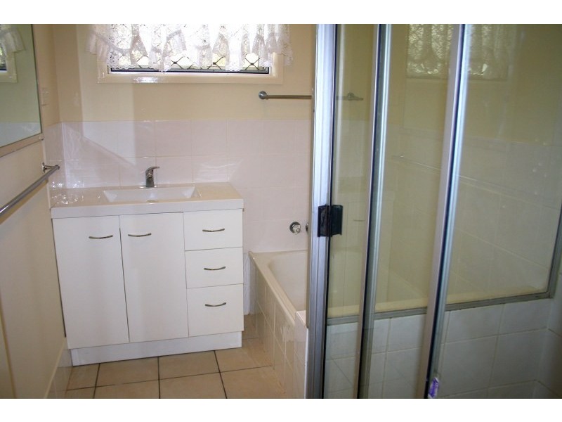 41 Darren Drive, Slacks Creek QLD 4127