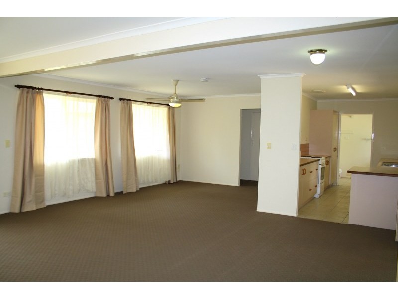 41 Darren Drive, Slacks Creek QLD 4127