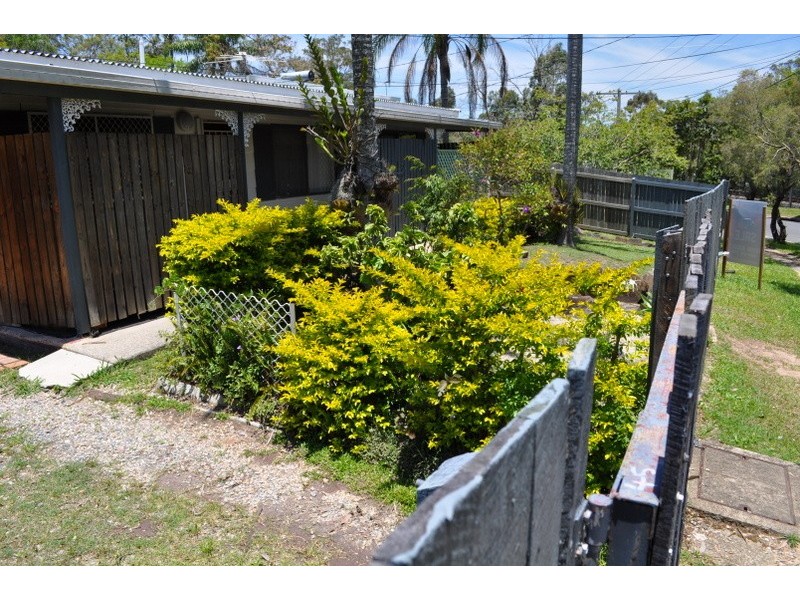 3 Alexander Street, Woodridge QLD 4114