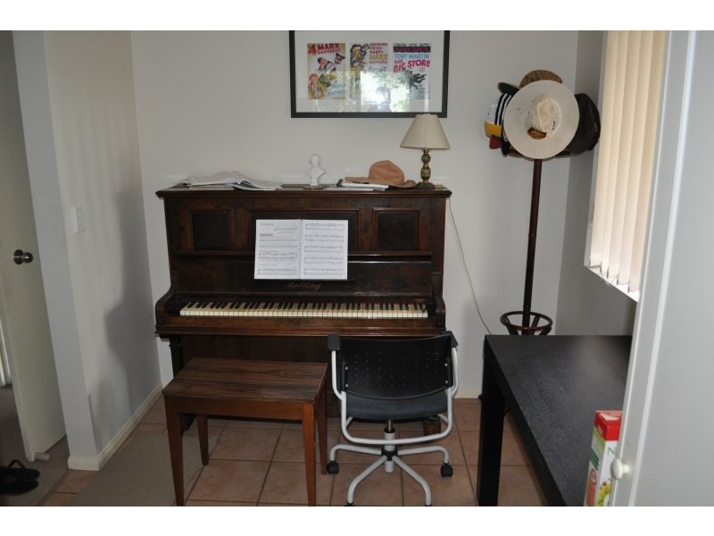 Greenslopes QLD 4120