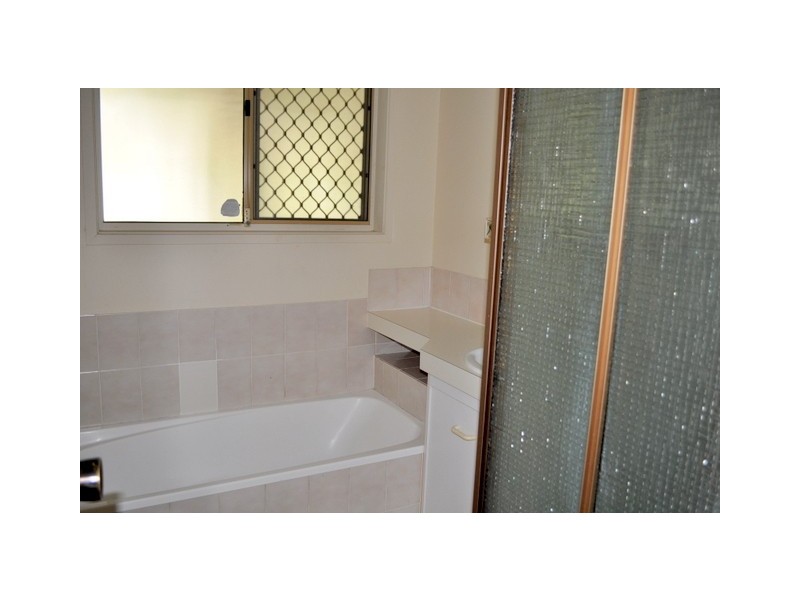 Crestmead QLD 4132