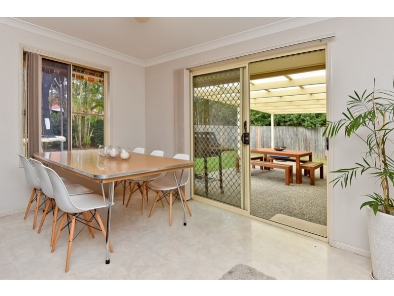 11 Shinnecock Close, Hope Island QLD 4212