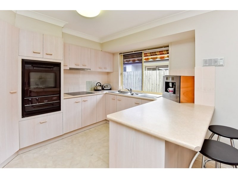 11 Shinnecock Close, Hope Island QLD 4212