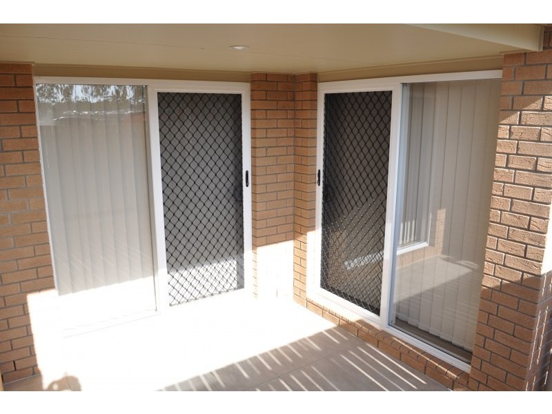 1/18 Conimbla Crescent, Waterford QLD 4133