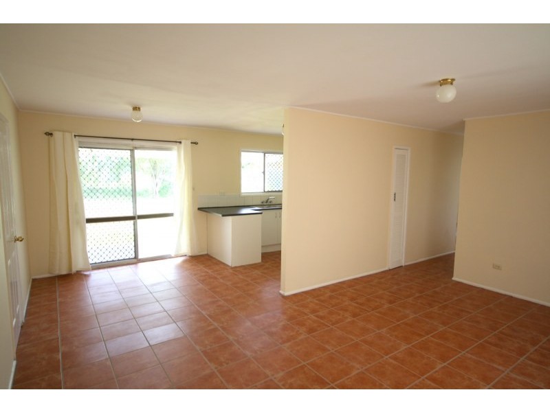 20 Woodash Street, Kingston QLD 4114