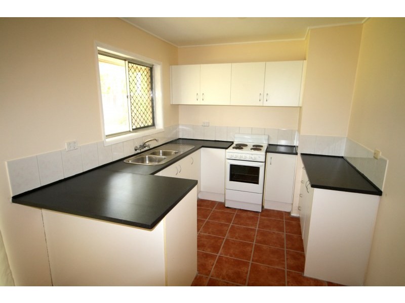 20 Woodash Street, Kingston QLD 4114